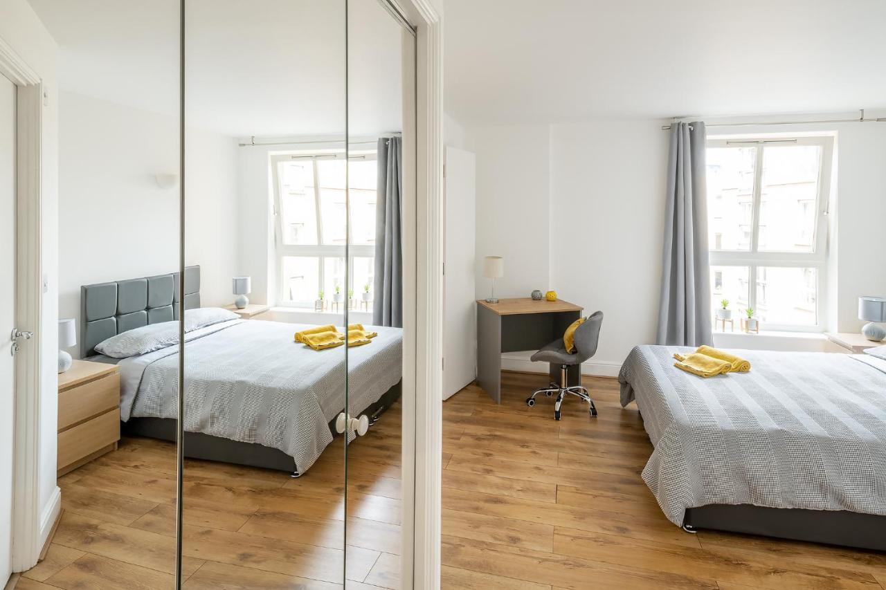 Comfortable And Bright Apartment In Tower Bridge ลอนดอน ภายนอก รูปภาพ