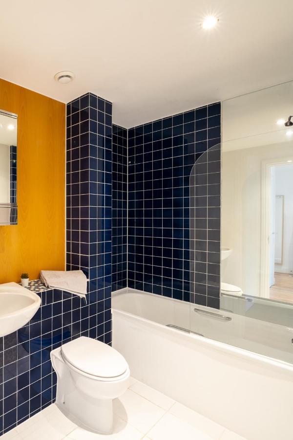 Comfortable And Bright Apartment In Tower Bridge ลอนดอน ภายนอก รูปภาพ